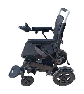 SW-P140 Akülü Tekerlekli Sandalye - 1